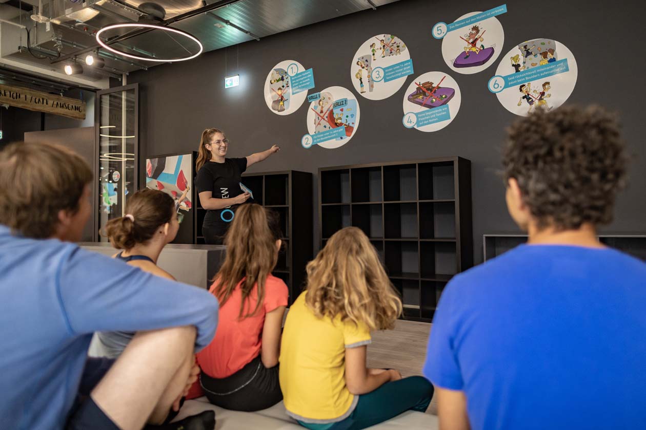 Boulderwelt_Karlsruhe_Kids_Einführung_Sicherheitsregeln