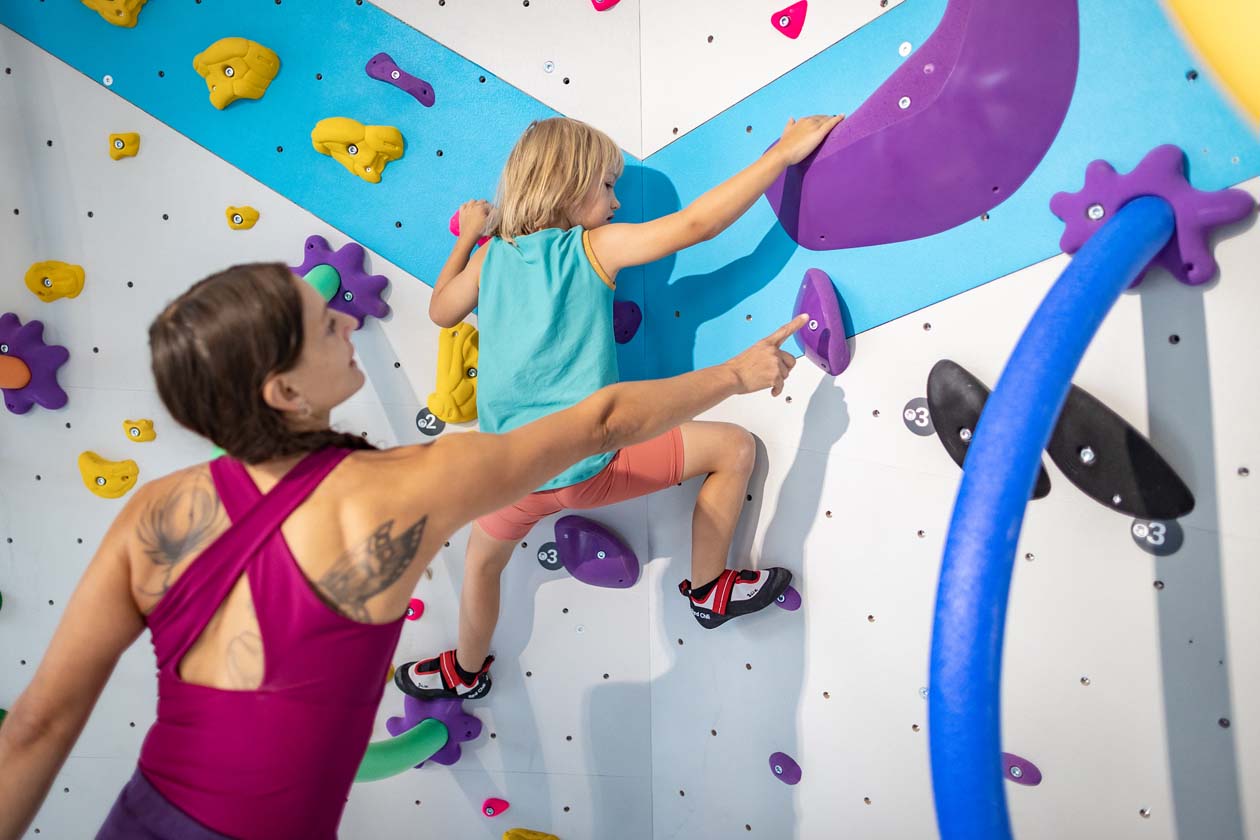 Boulderwelt_Karlsruhe_Kids_Hilfe Eltern